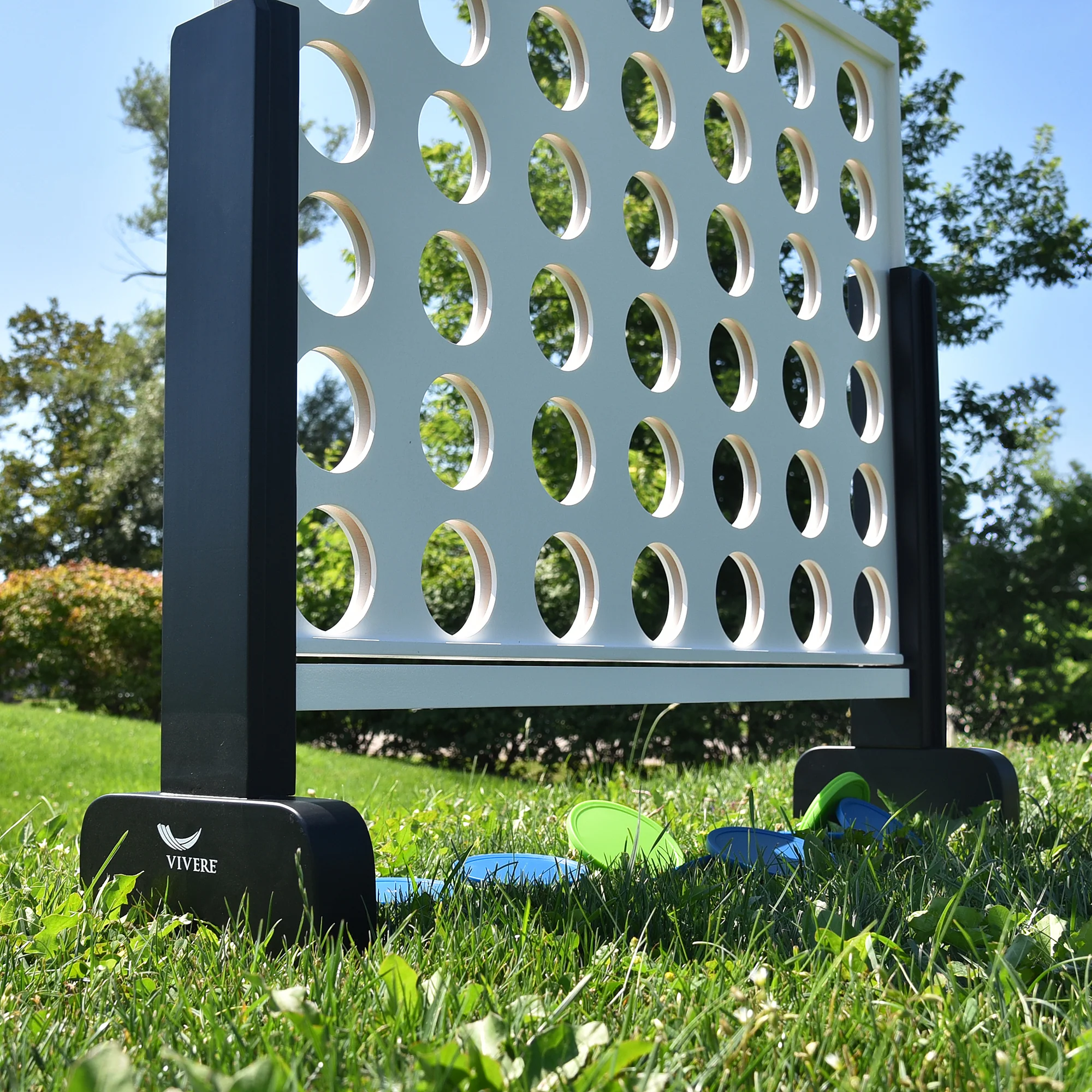 Giant 4-in-Row Outdoor Game in Blue & Green - Image 4