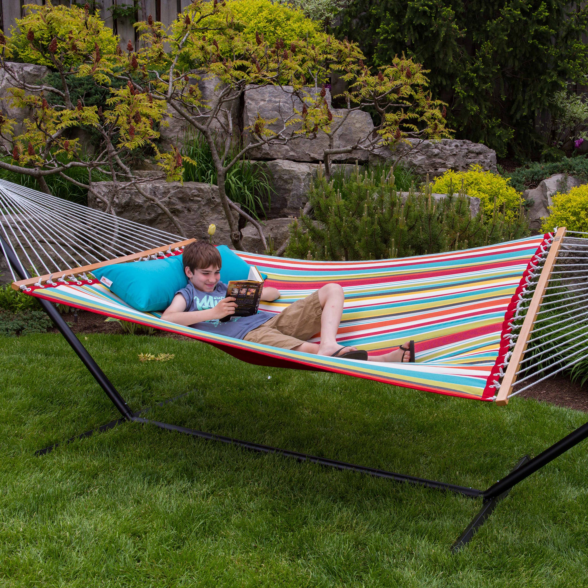 Quilted Fabric Spreader Bar Hammock - Ciao - Image 3