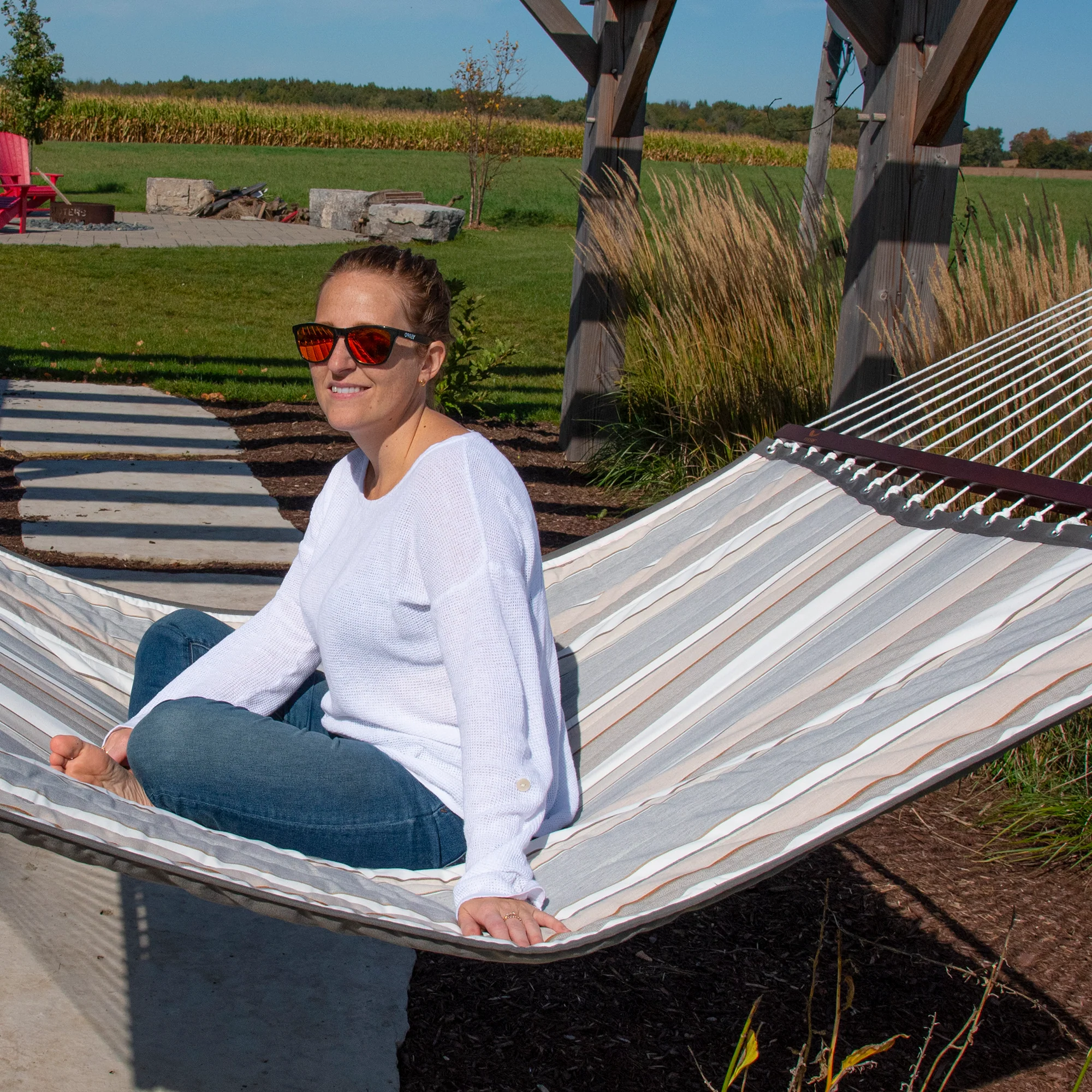 Sunbrella® Quilted Spreader Bar Hammock - Dove - Image 4